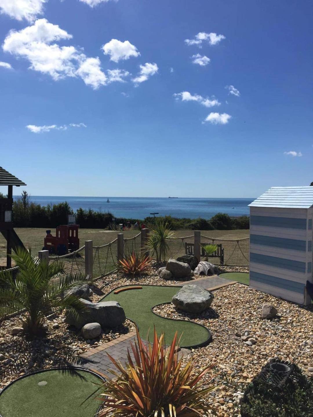 Home With A View Whitecliff Bay Holiday Park Bembridge Exterior foto